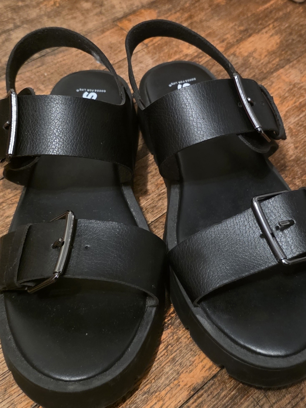 SO Black Dual Buckle Strap Women’s Sandals